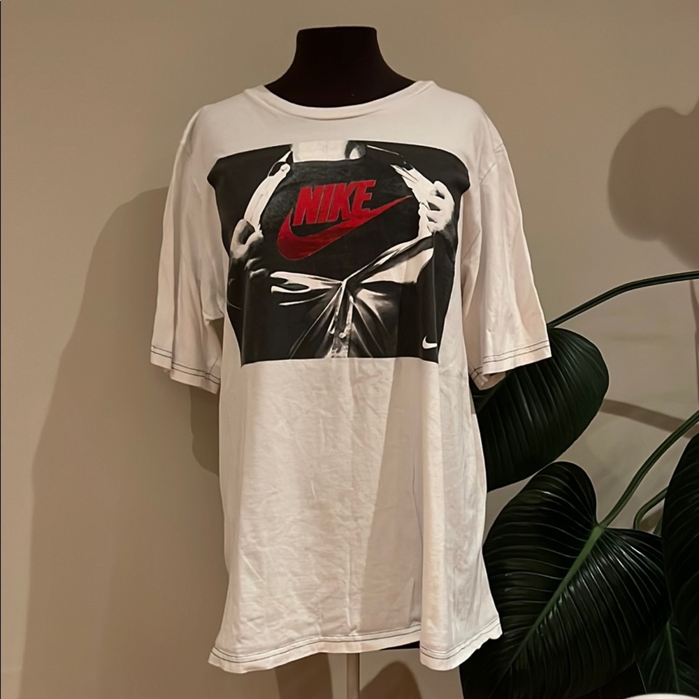 Nike x Superman *Rare* white tee